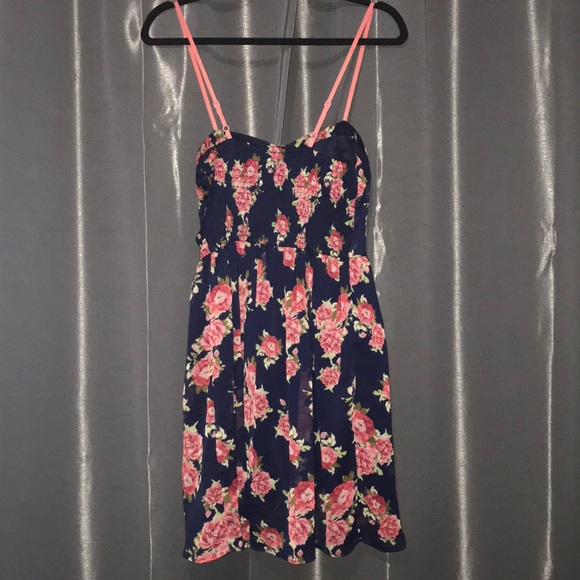 Band Of Gypsies Dress Size Medium - Picture 3 of 4